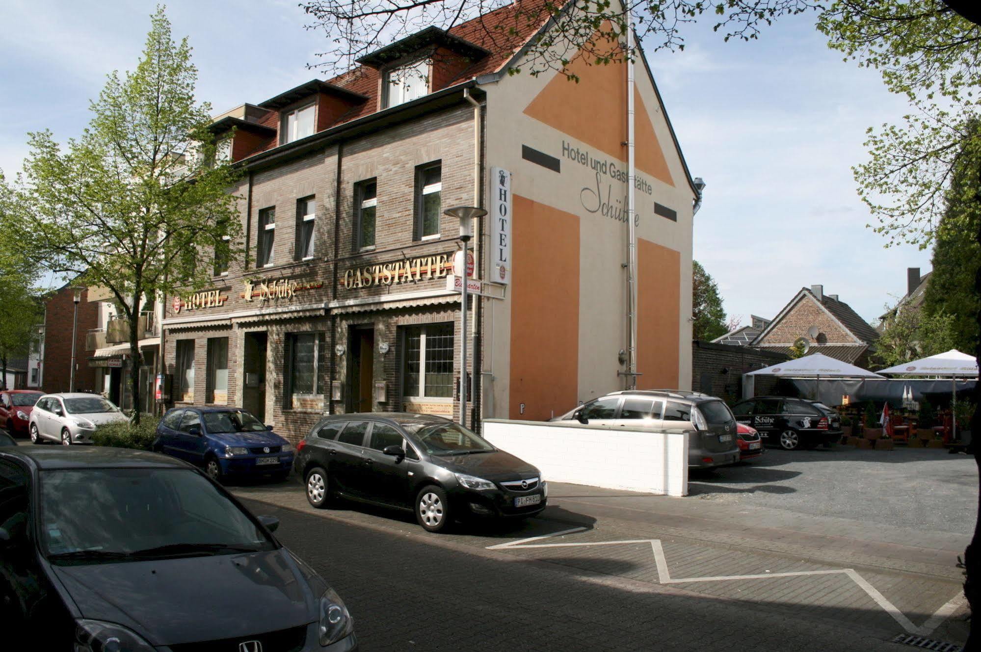 Hotel Schuetze Superior Hürth Exteriör bild